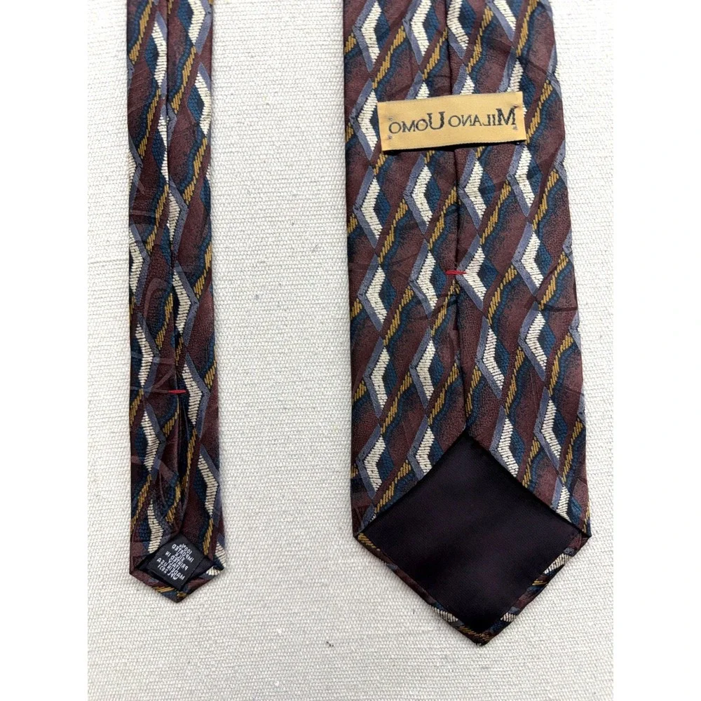 Milano Uomo Mens Silk Tie‎ Geometric Diamond Burgundy Blue Gold Made in USA